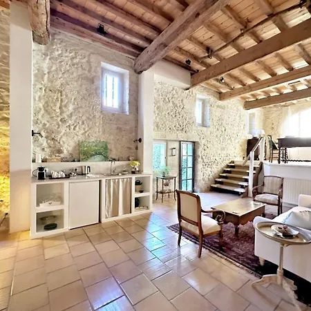 Le Clos Des Chartreux Apartment
