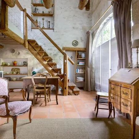 Le Clos Des Chartreux Apartment