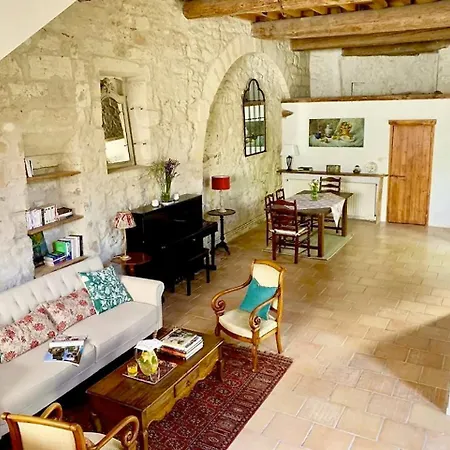 Le Clos Des Chartreux Apartment *