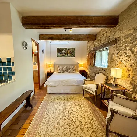 Le Clos Des Chartreux Apartment *