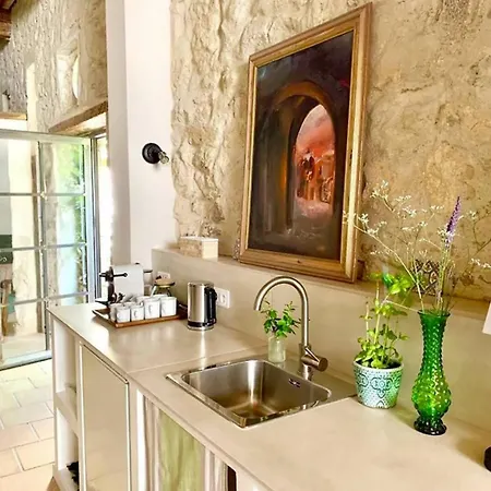 Holiday home Le Clos Des Chartreux Villeneuve-les-Avignon