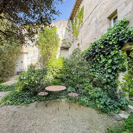 Holiday home Le Clos Des Chartreux